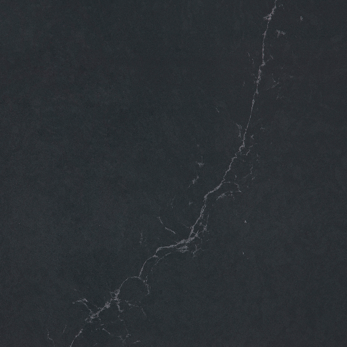 Czarny Konglomerat Silestone na blaty kuchenne, parapety i schody. Silestone gwarancja 25 lat.